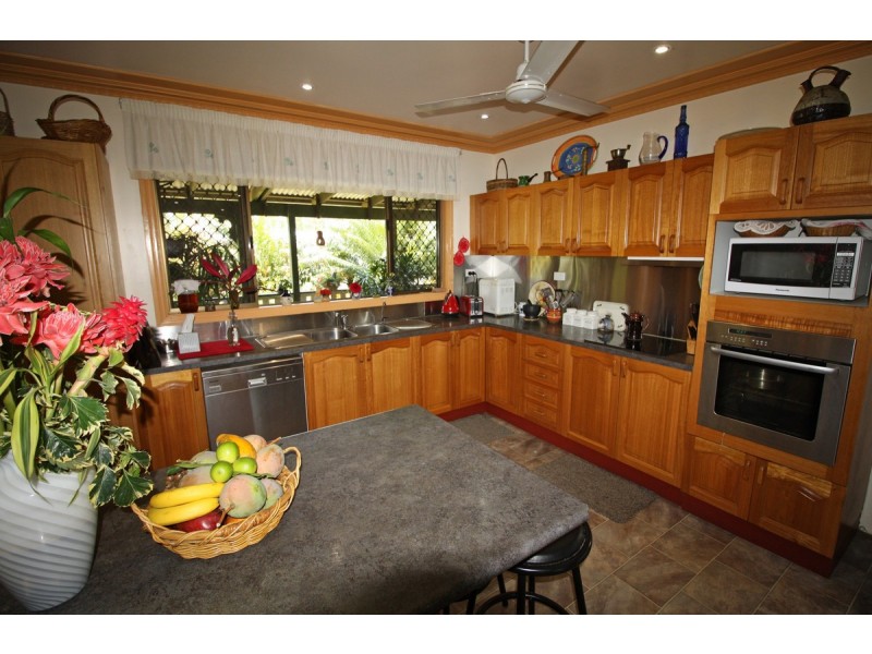 23 Wright Road, Mareeba QLD 4880