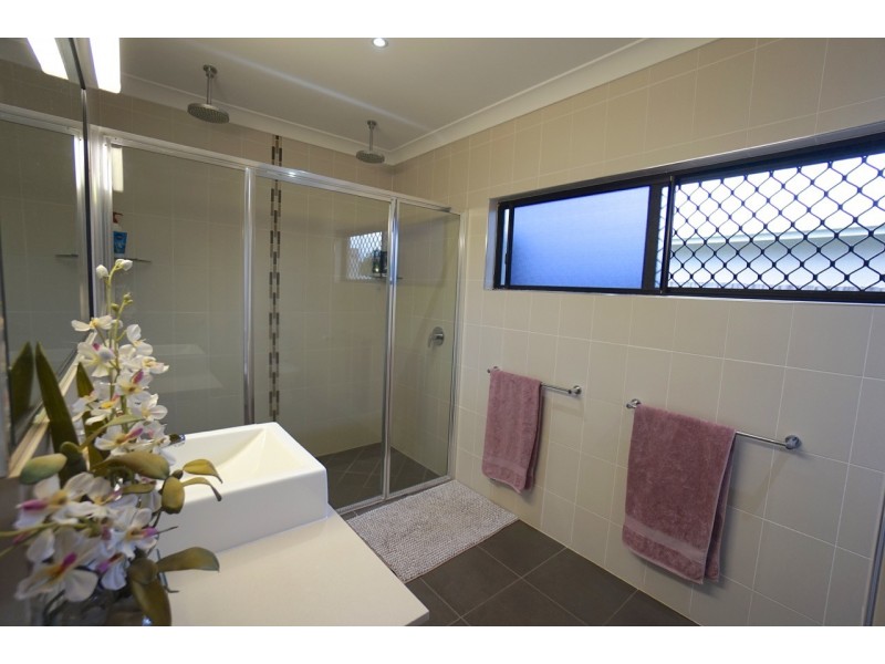 7 Collins Court, Mareeba QLD 4880