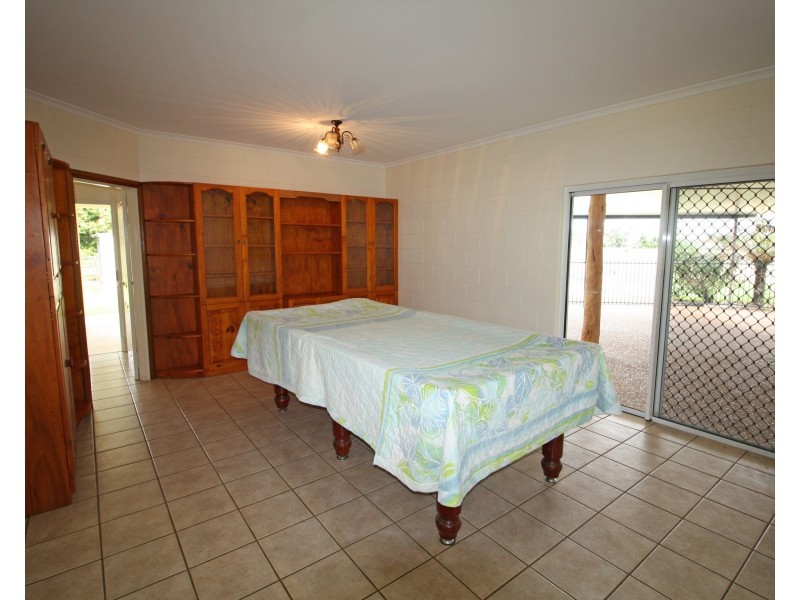 62 Mines Road, Mareeba QLD 4880