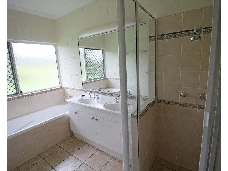 62 Mines Road, Mareeba QLD 4880