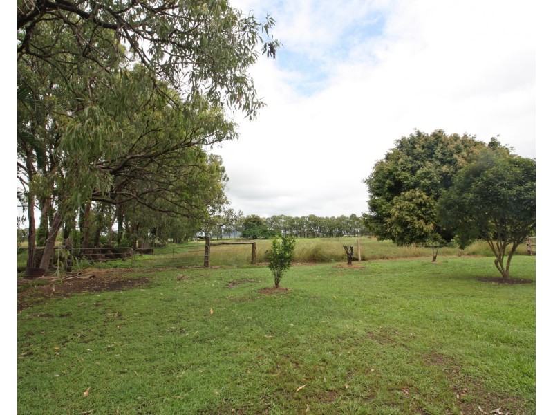 62 Mines Road, Mareeba QLD 4880