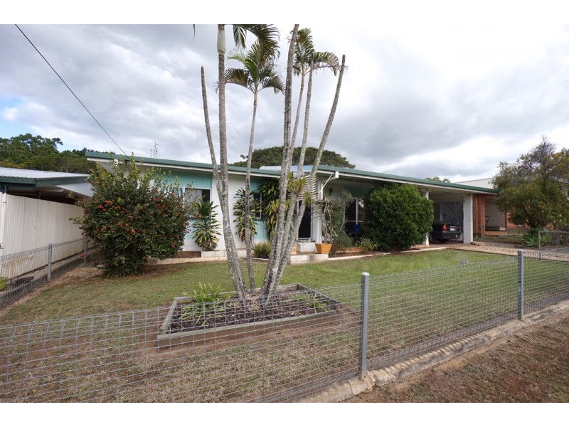 25 Langton Avenue, Mareeba QLD 4880
