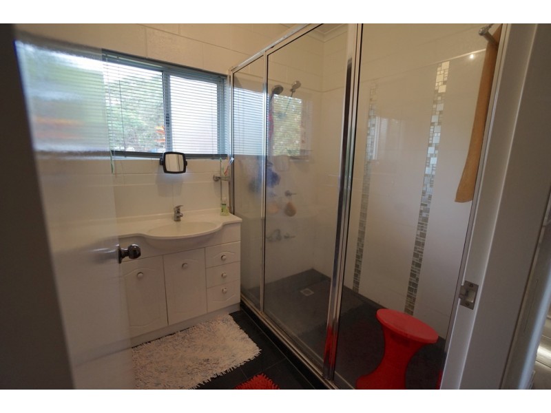 25 Langton Avenue, Mareeba QLD 4880