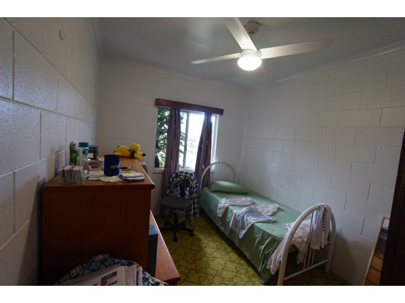 25 Langton Avenue, Mareeba QLD 4880