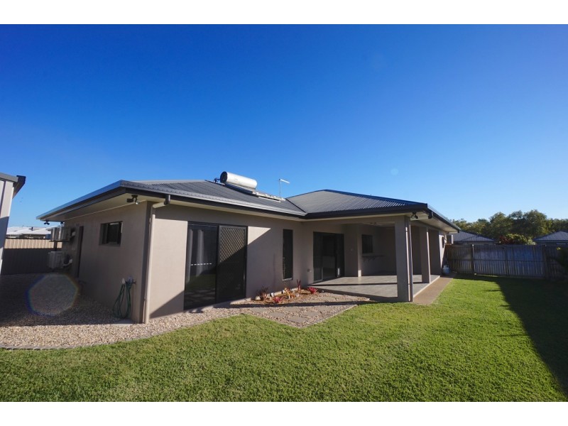 16 Yarrabee Close, Mareeba QLD 4880