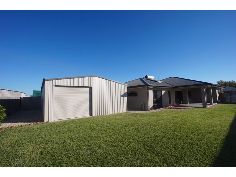 16 Yarrabee Close, Mareeba QLD 4880