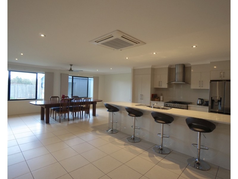 42 Jacana Close, Mareeba QLD 4880