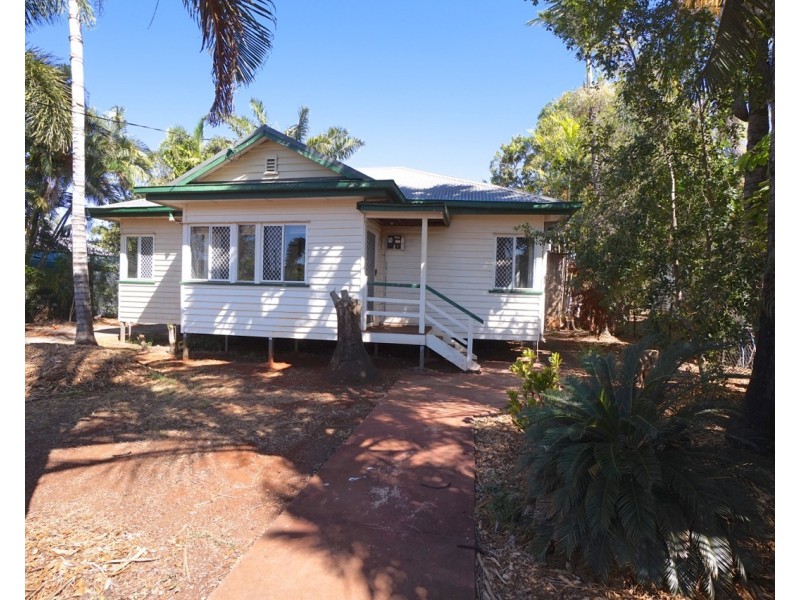 8 Rankin Street, Mareeba QLD 4880