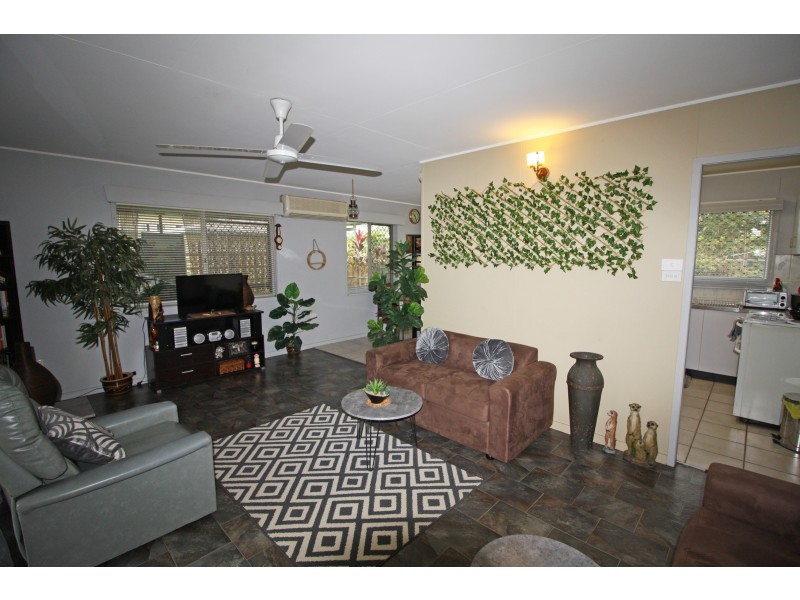 97 Vaughan Street, Mareeba QLD 4880