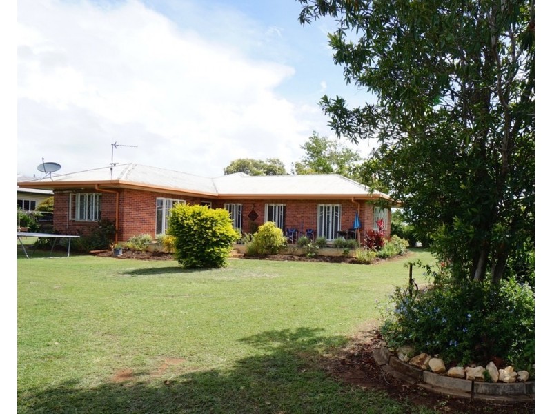 303b Byrnes Street, Mareeba QLD 4880