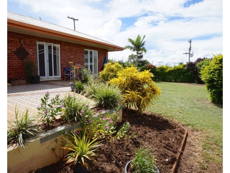 303b Byrnes Street, Mareeba QLD 4880