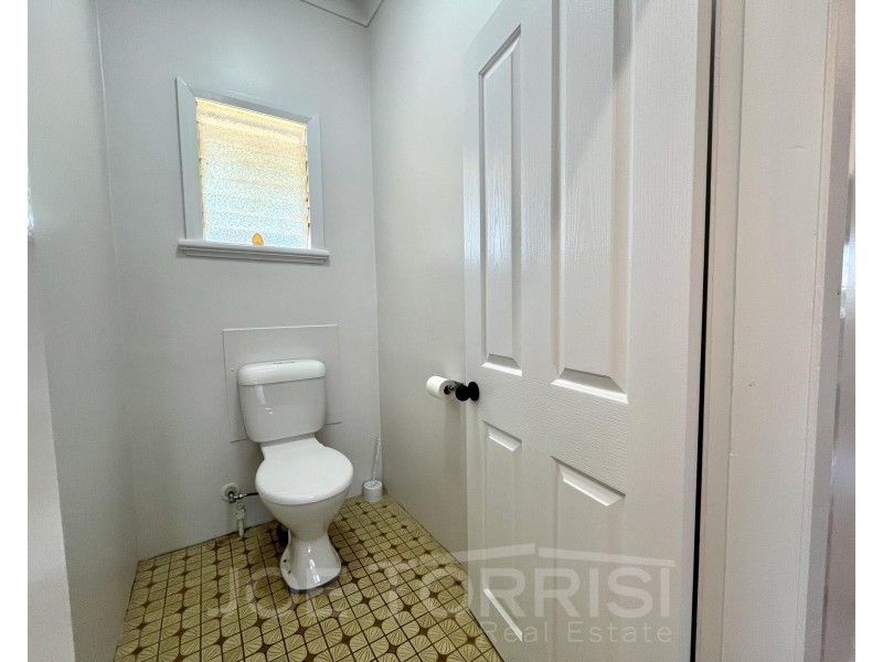 303b Byrnes Street, Mareeba QLD 4880