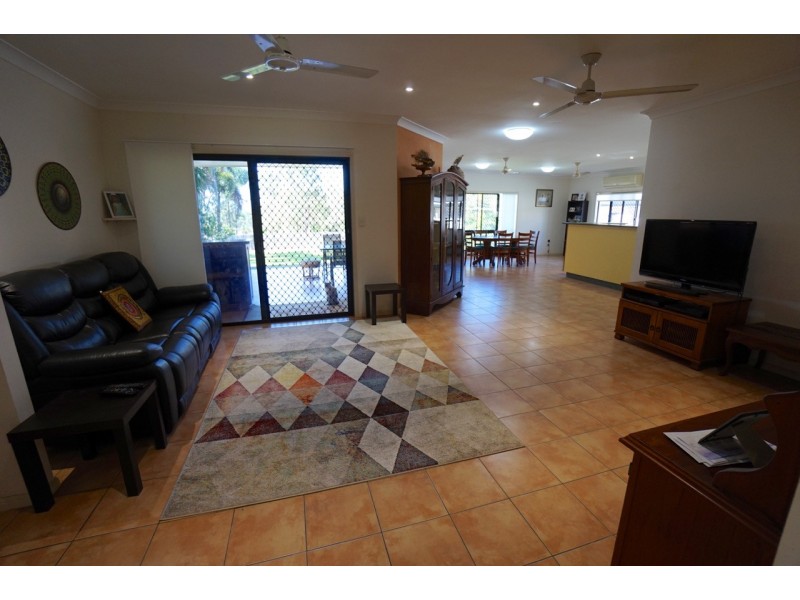 13 Marinelli Drive, Mareeba QLD 4880