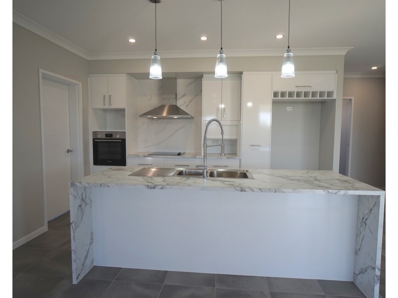 5 Allara Street, Mareeba QLD 4880