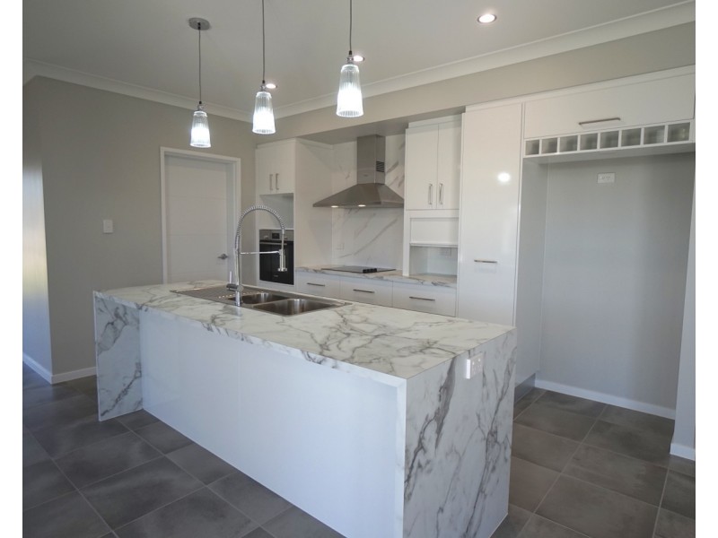 5 Allara Street, Mareeba QLD 4880