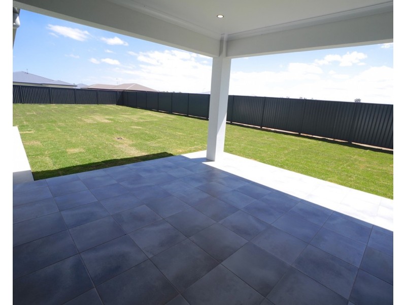5 Allara Street, Mareeba QLD 4880