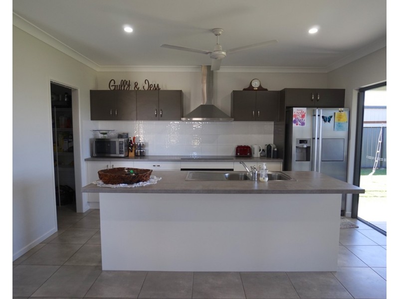 20 Karobean Drive, Mareeba QLD 4880
