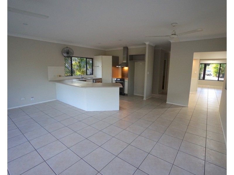 3B Rosario Close, Mareeba QLD 4880