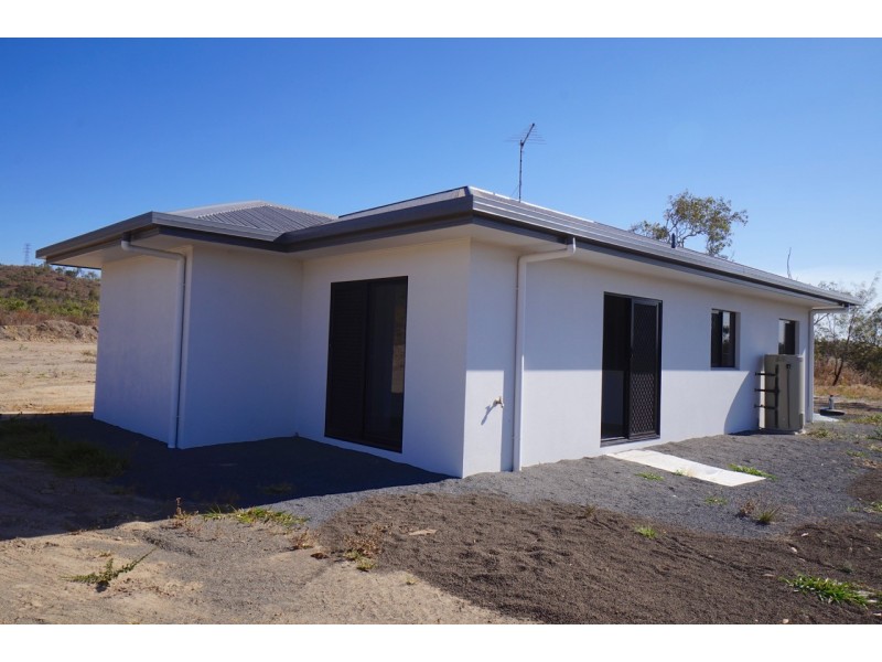Lot 124 Macadamia Street, Mareeba QLD 4880