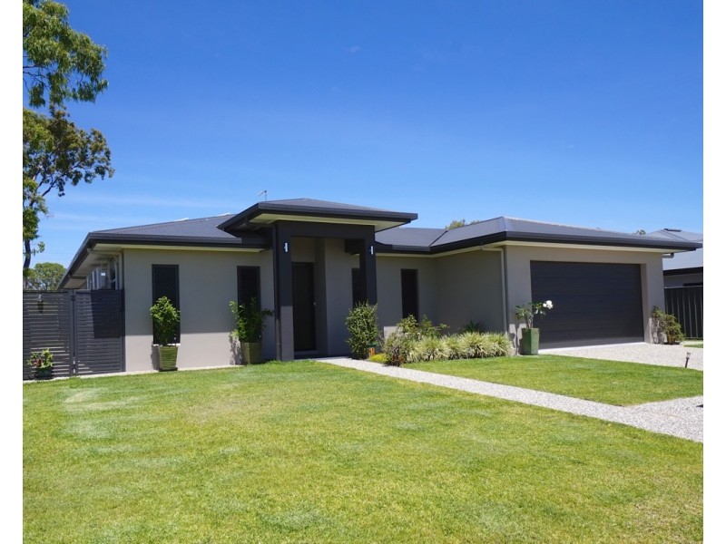 11 Jannali Court, Mareeba QLD 4880