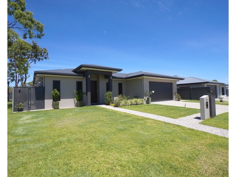 11 Jannali Court, Mareeba QLD 4880