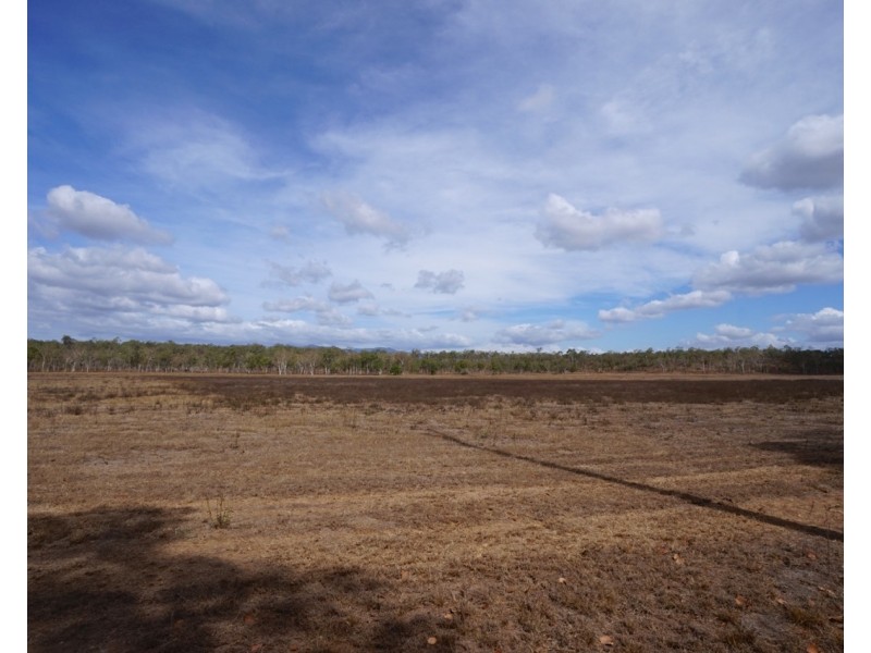 276 Fichera Road, Mareeba QLD 4880