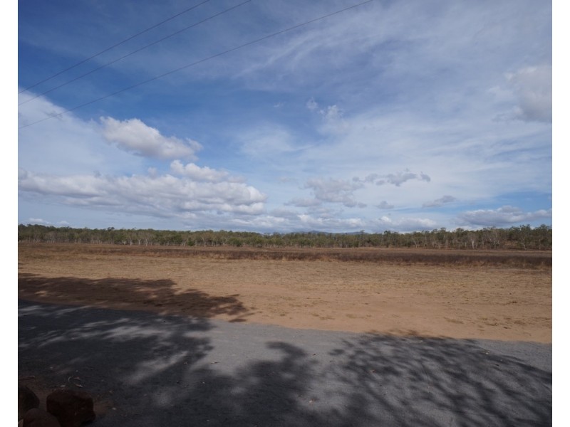 276 Fichera Road, Mareeba QLD 4880