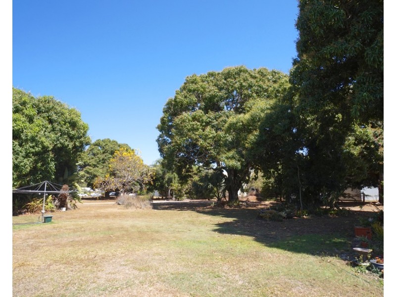 96-100 Constance Street, Mareeba QLD 4880