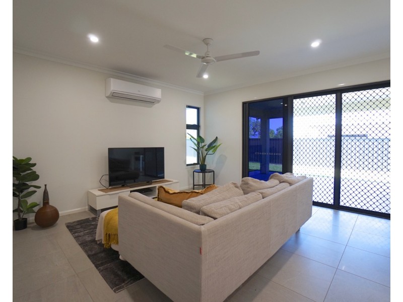 8 Allara Street, Mareeba QLD 4880