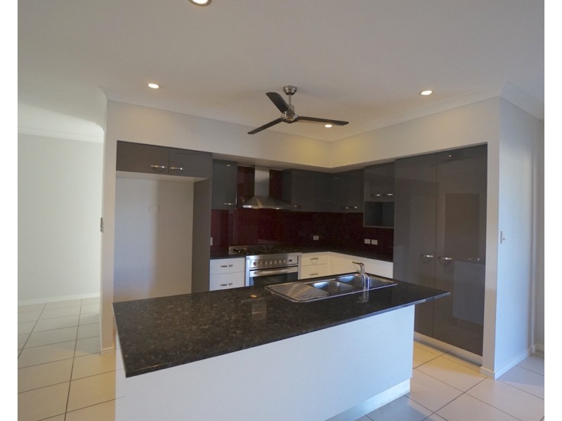 7 Wren Close, Mareeba QLD 4880