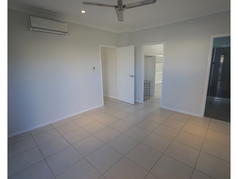 7 Wren Close, Mareeba QLD 4880