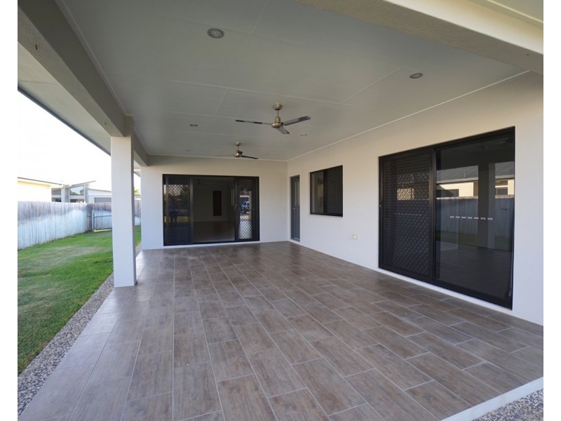 7 Wren Close, Mareeba QLD 4880