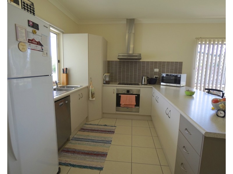 4 Joan Crescent, Mareeba QLD 4880