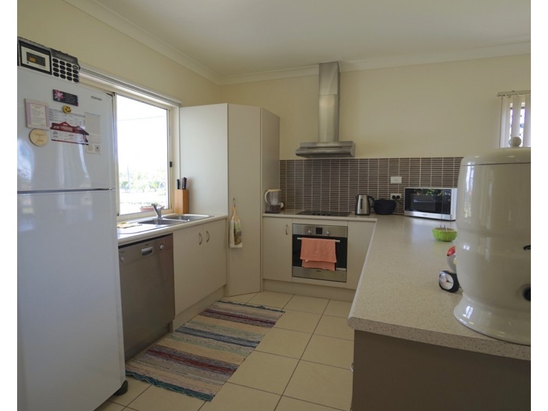 4 Joan Crescent, Mareeba QLD 4880