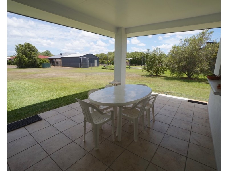 4 Joan Crescent, Mareeba QLD 4880