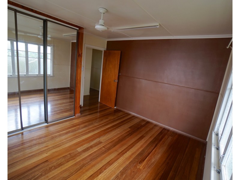 246 Walsh Street, Mareeba QLD 4880