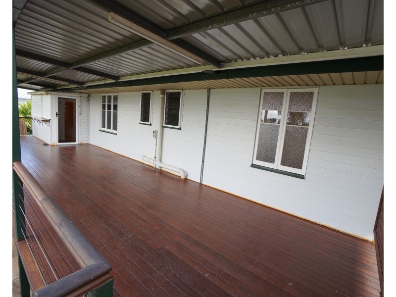 246 Walsh Street, Mareeba QLD 4880