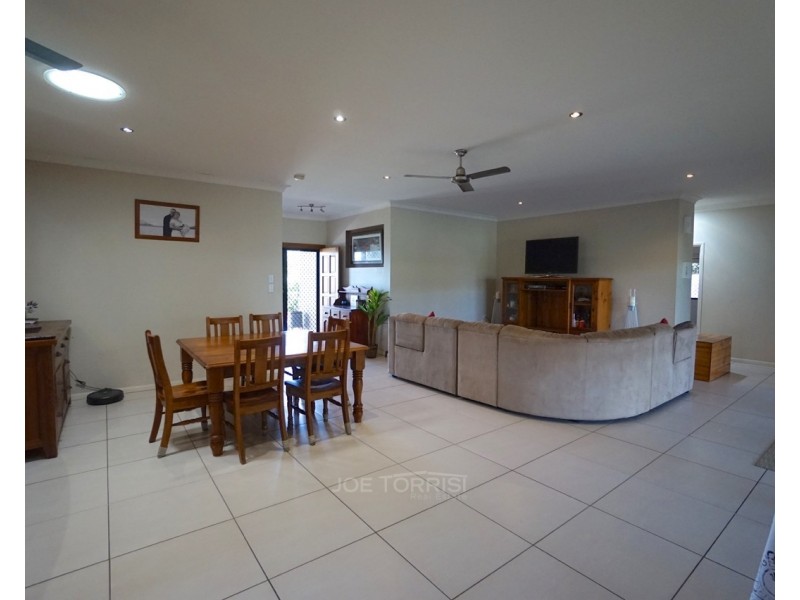 32 Jacinta Crescent, Mareeba QLD 4880