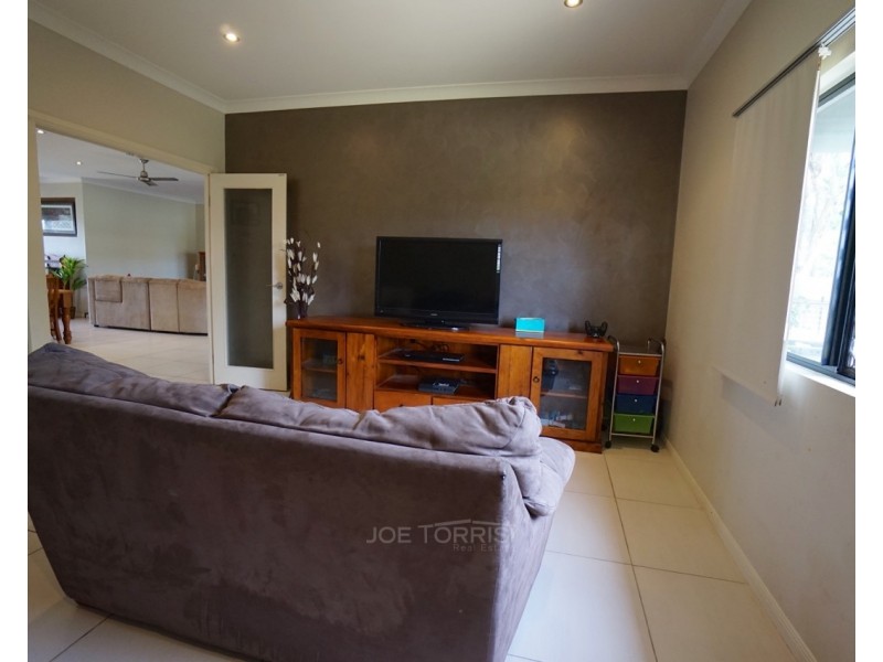 32 Jacinta Crescent, Mareeba QLD 4880