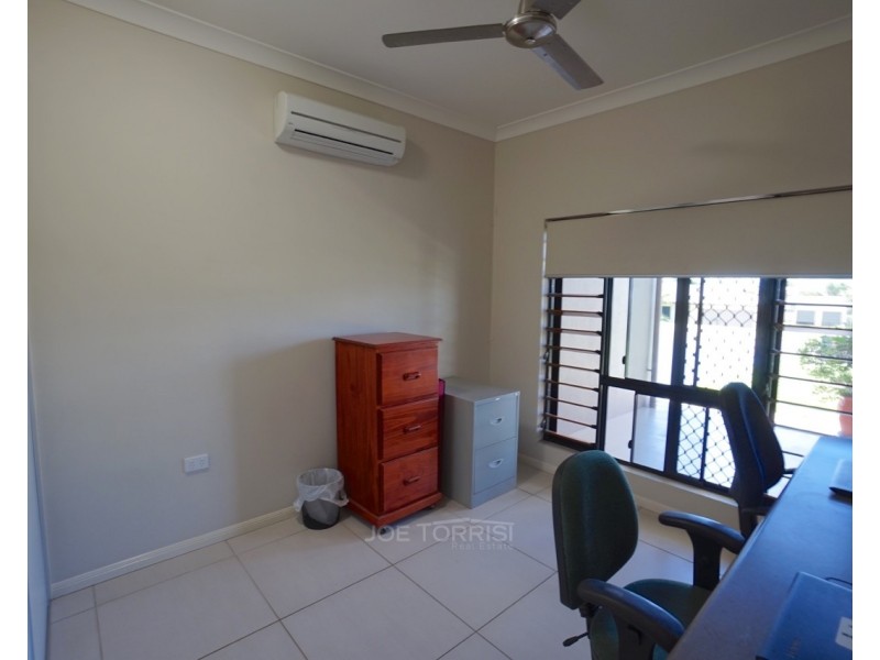 32 Jacinta Crescent, Mareeba QLD 4880