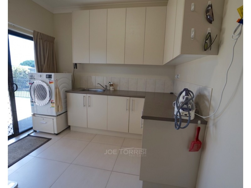 32 Jacinta Crescent, Mareeba QLD 4880