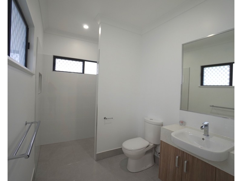 14 Dandaloo Close, Mareeba QLD 4880