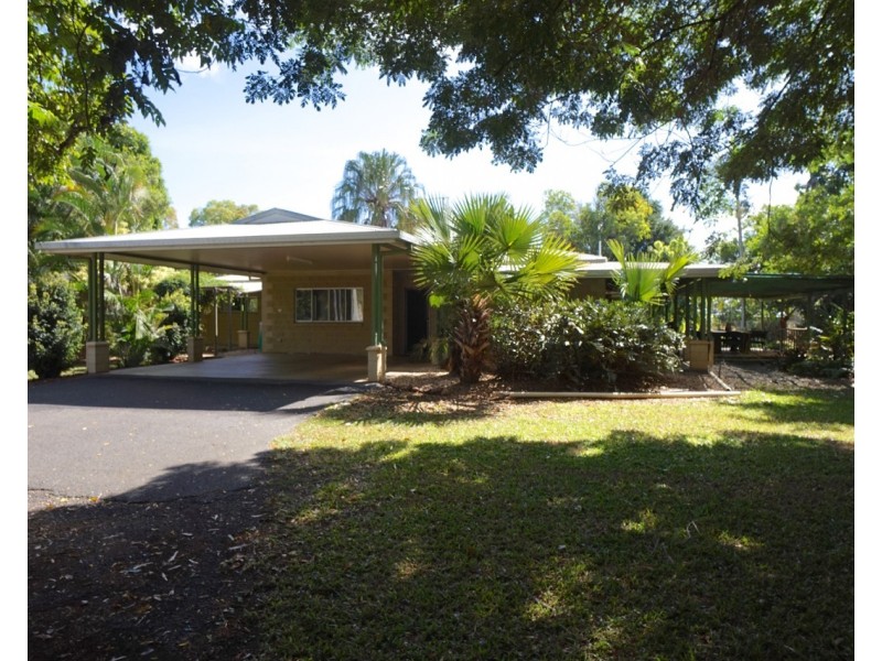 27 Shaban Close, Mareeba QLD 4880