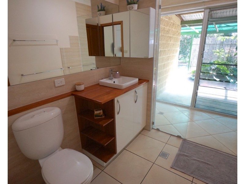 27 Shaban Close, Mareeba QLD 4880