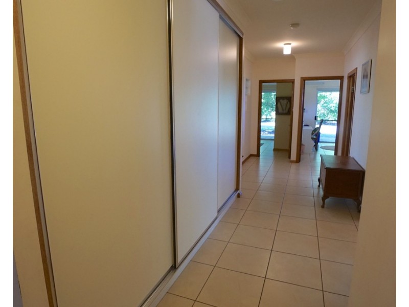 27 Shaban Close, Mareeba QLD 4880