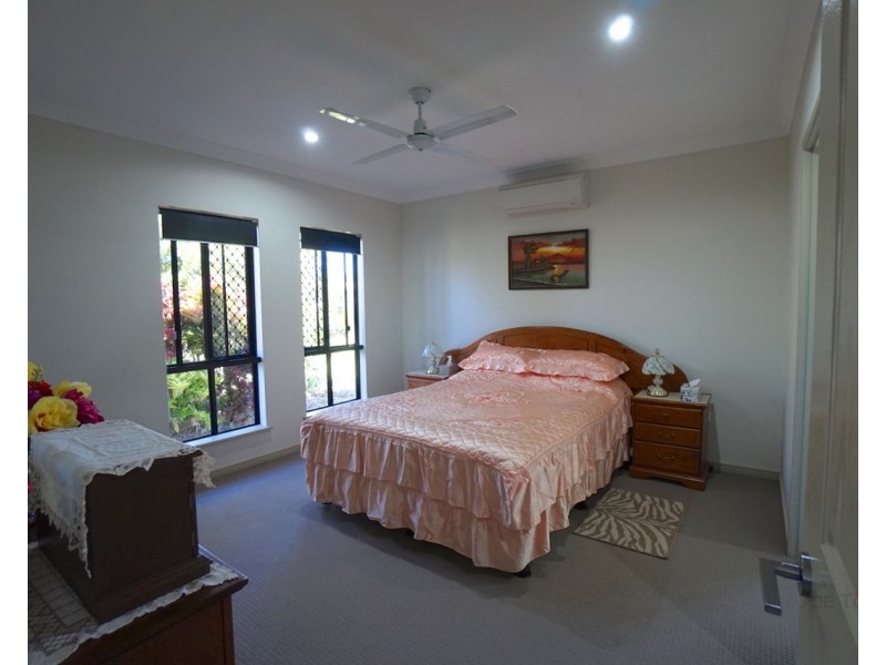 88 Hoolahan Drive, Mareeba QLD 4880