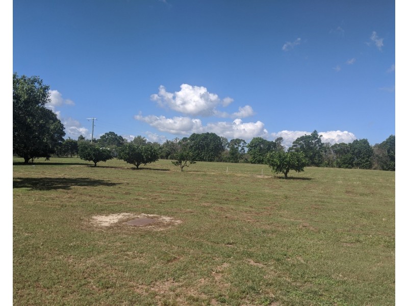 30 McGrath Road, Mareeba QLD 4880