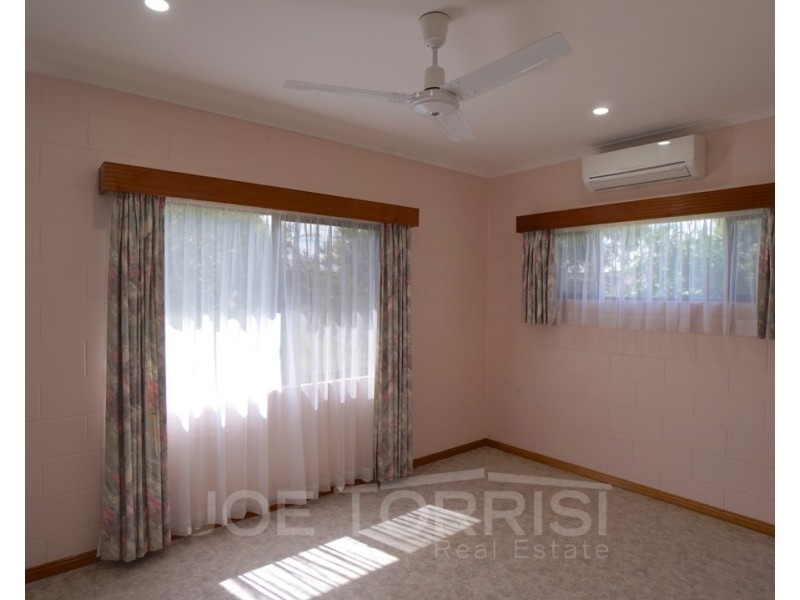 5 Rains Street, Mareeba QLD 4880