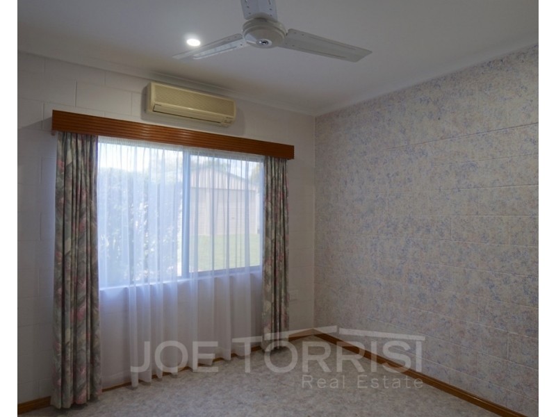 5 Rains Street, Mareeba QLD 4880