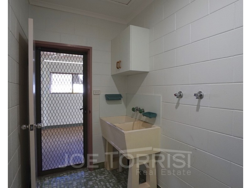 5 Rains Street, Mareeba QLD 4880